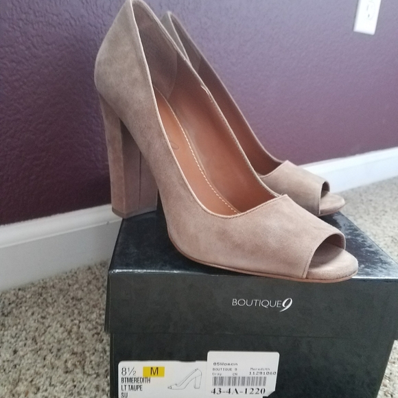 Boutique9 Opened-Toed Pumps - Picture 2 of 4